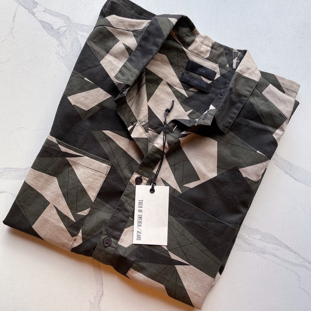 tiger of sweden geometric green shirt Sz M